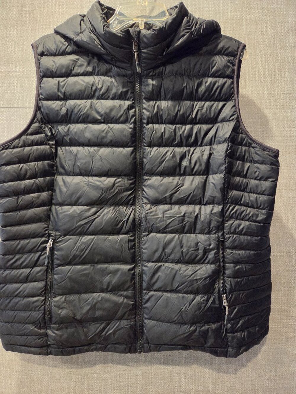 32 Degrees HEAT women's black hooded vest size XXL